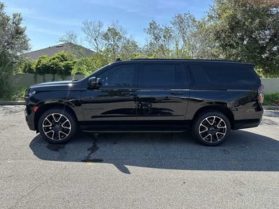 Chevrolet Suburban RST 2023