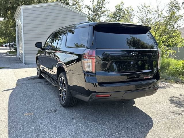 Chevrolet Suburban RST 2023