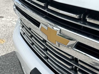 Chevrolet Suburban Premier 2023