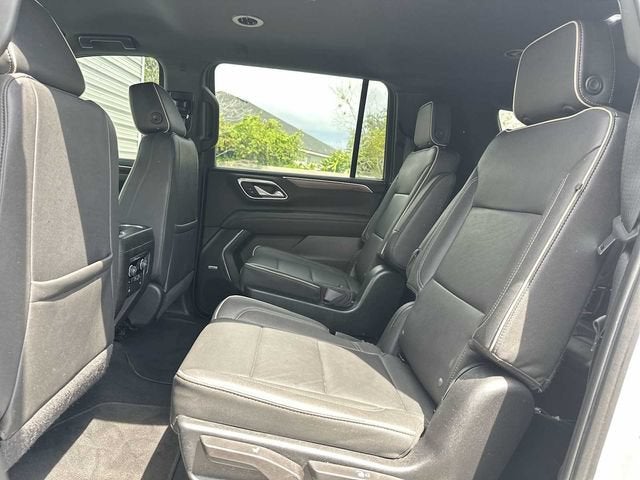 Chevrolet Suburban Premier 2023