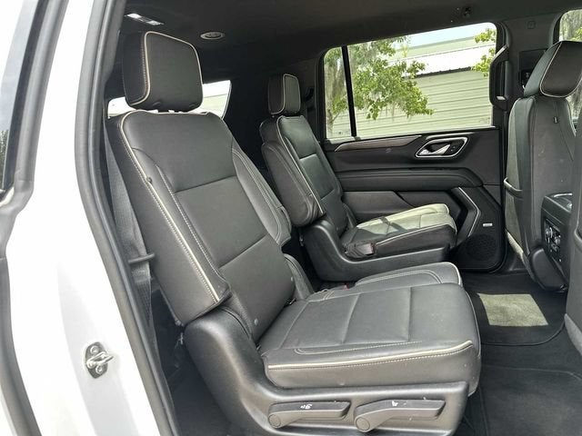 Chevrolet Suburban Premier 2023