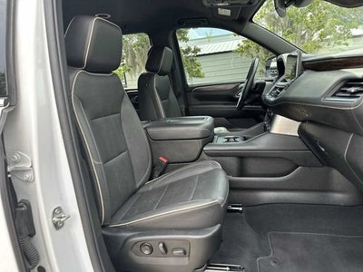 Chevrolet Suburban Premier 2023