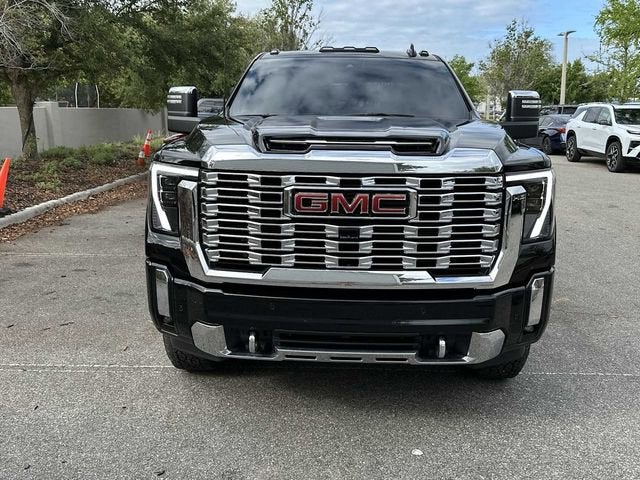 GMC Sierra 2500 HD Denali 2024