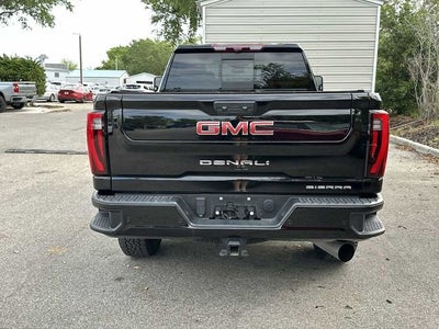 GMC Sierra 2500 HD Denali 2024