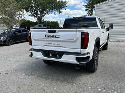 GMC Sierra 3500 HD Denali Ultimate 2024