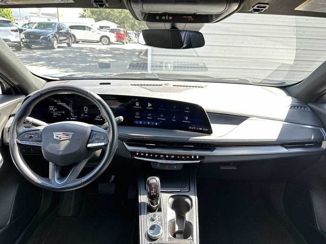 Cadillac XT4 Premium Luxury 2025