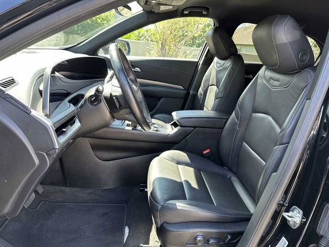Cadillac XT4 Premium Luxury 2025