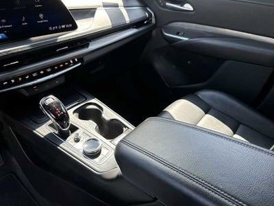 Cadillac XT4 Premium Luxury 2025