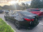 Nissan Altima SR con tracción delantera de 2024