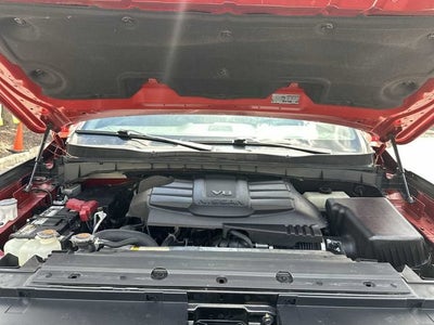 Nissan TITAN Crew Cab PRO-4X 4x4 de 2023