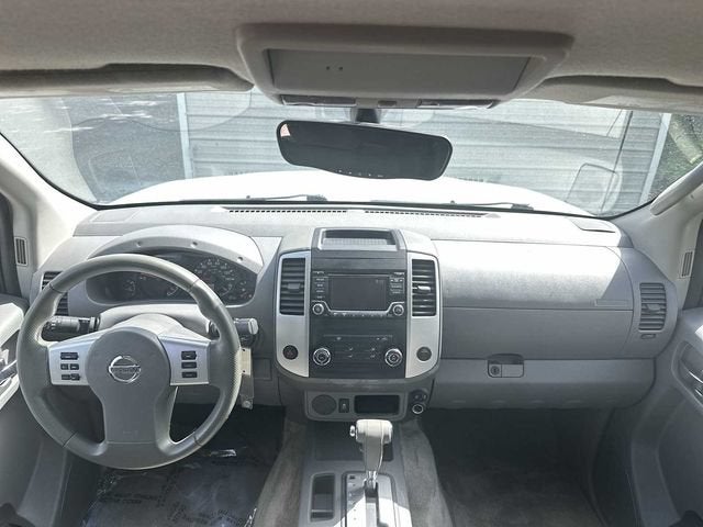 Nissan Frontier SV 2017
