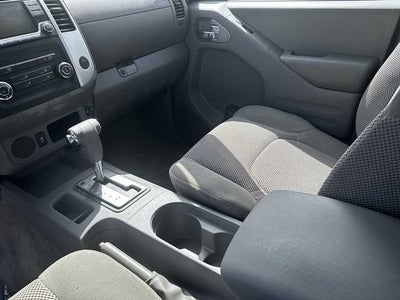 Nissan Frontier SV 2017
