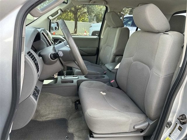 Nissan Frontier SV 2014