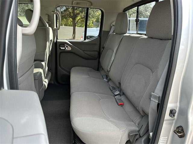 Nissan Frontier SV 2014