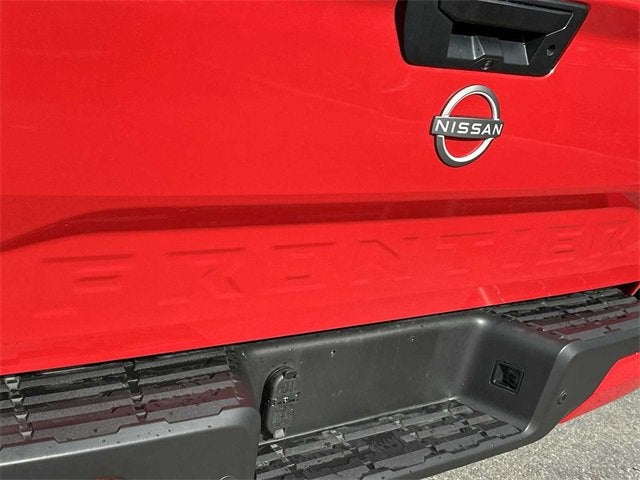 Nissan Frontier SV 2025