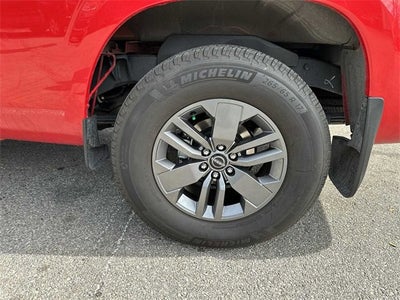 Nissan Frontier SV 2025