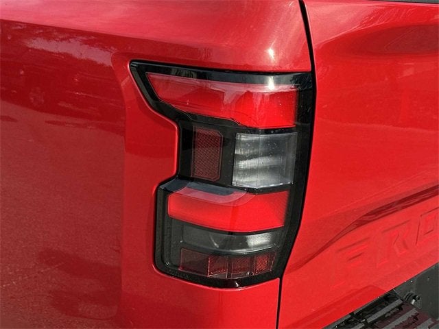 Nissan Frontier SV 2025