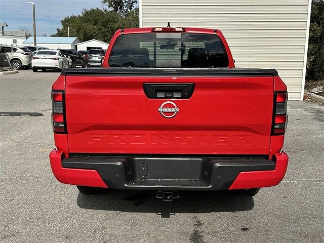 Nissan Frontier SV 2025