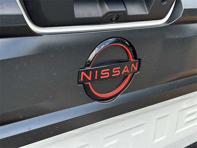 Nissan Frontier PRO-X 2025