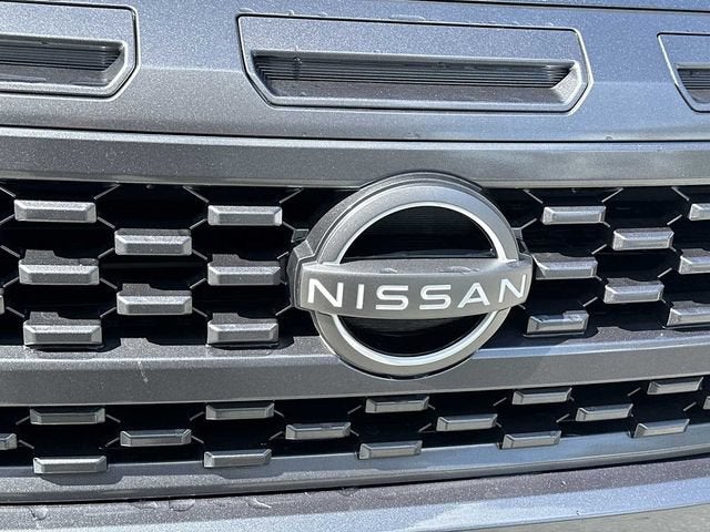 Nissan Frontier Crew Cab SV 4x2 de 2026