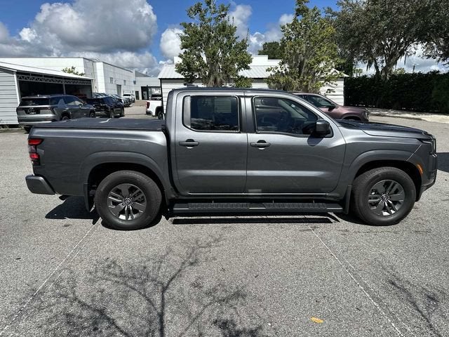 Nissan Frontier Crew Cab SV 4x2 de 2026