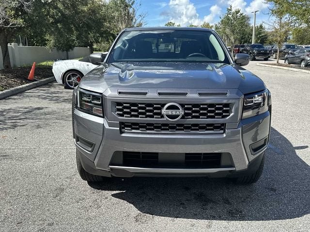 Nissan Frontier Crew Cab SV 4x2 de 2026