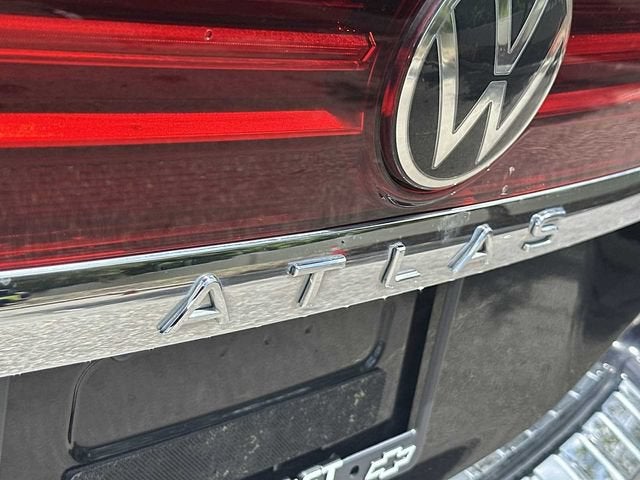 Volkswagen Atlas 2.0T SEL 2024