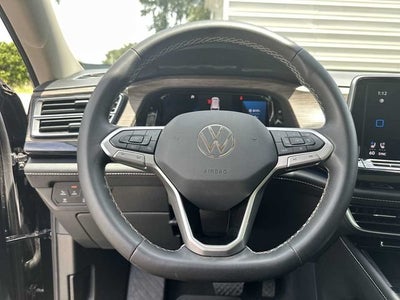 Volkswagen Atlas 2.0T SEL 2024