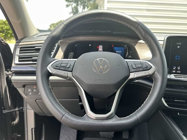 Volkswagen Atlas 2.0T SEL 2024