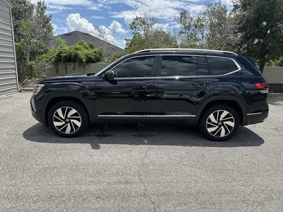 Volkswagen Atlas 2.0T SEL 2024