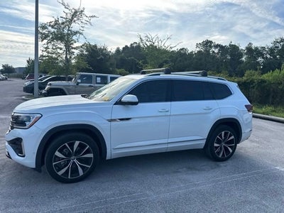 Volkswagen Atlas 2.0T SEL Premium R-Line 2025