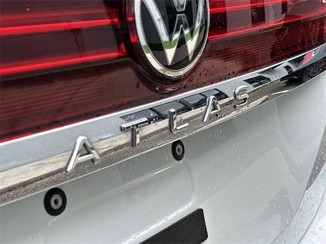 Volkswagen Atlas 2.0T SE con tecnología 2024
