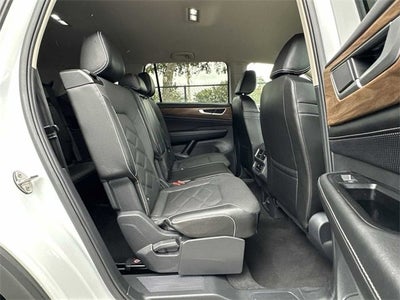 Volkswagen Atlas 2.0T SE con tecnología 2024