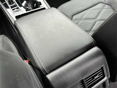 Volkswagen Atlas 2.0T SE con tecnología 2024