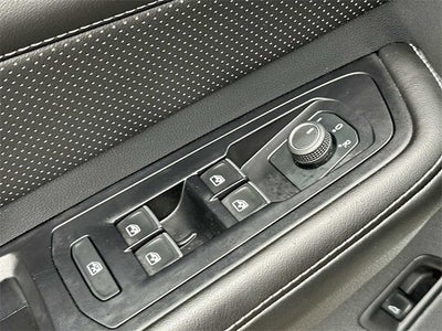 Volkswagen Atlas 2.0T SE con tecnología 2024