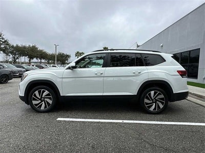 Volkswagen Atlas 2.0T SE con tecnología 2024