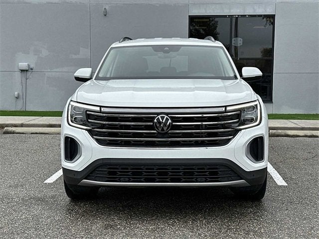 Volkswagen Atlas 2.0T SE con tecnología 2024