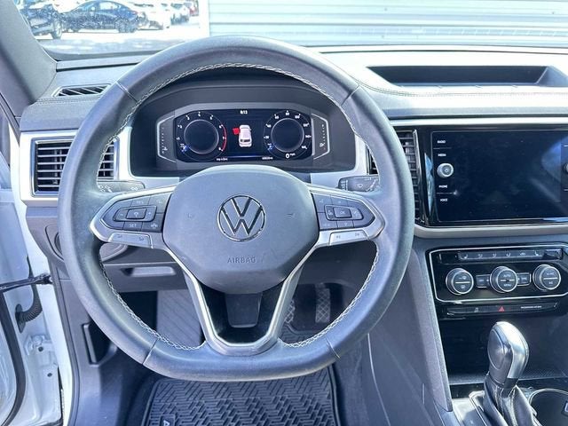 Volkswagen Atlas Cross Sport 2.0T SE con paquete Technology 2022