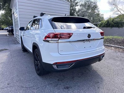 Volkswagen Atlas Cross Sport 2.0T SE con paquete Technology 2022