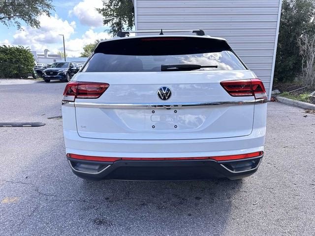 Volkswagen Atlas Cross Sport 2.0T SE con paquete Technology 2022