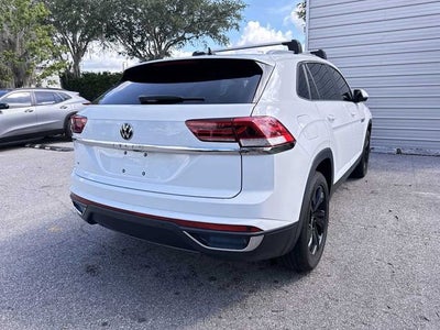 Volkswagen Atlas Cross Sport 2.0T SE con paquete Technology 2022