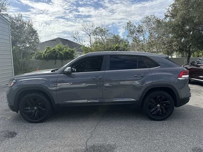 Volkswagen Atlas Cross Sport 3,6 L V6 SE con paquete Technology de 2022