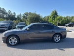 Dodge Charger SXT con tracción trasera (2021)