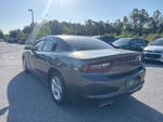 Dodge Charger SXT con tracción trasera (2021)