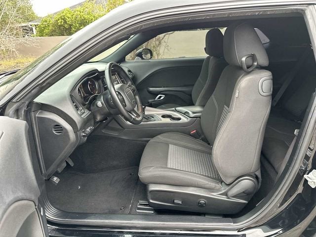 Dodge Challenger SXT 2023