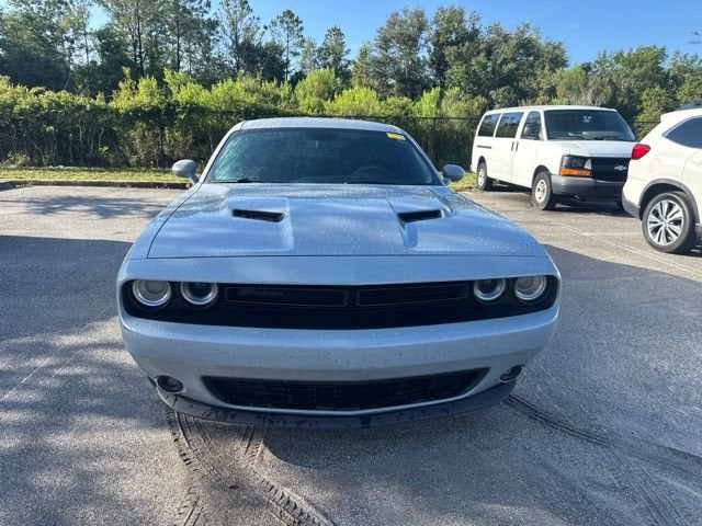 Dodge Challenger SXT 2020