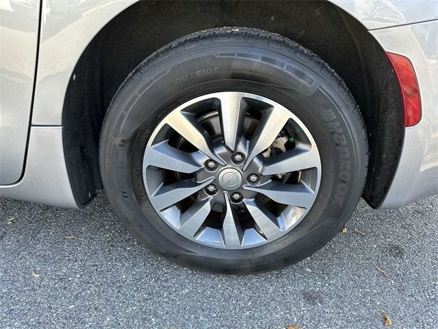 Chrysler Pacifica Touring L Plus 2020