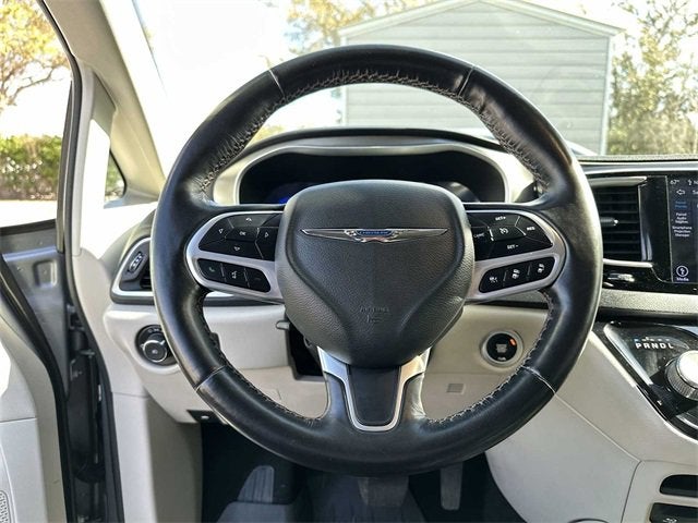 Chrysler Pacifica Touring L Plus 2020