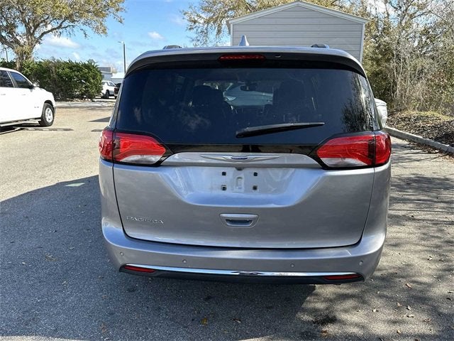Chrysler Pacifica Touring L Plus 2020