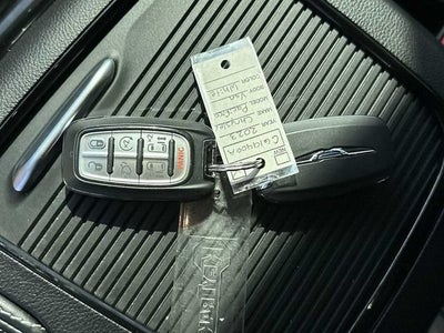 Chrysler Pacifica Limited AWD 2023